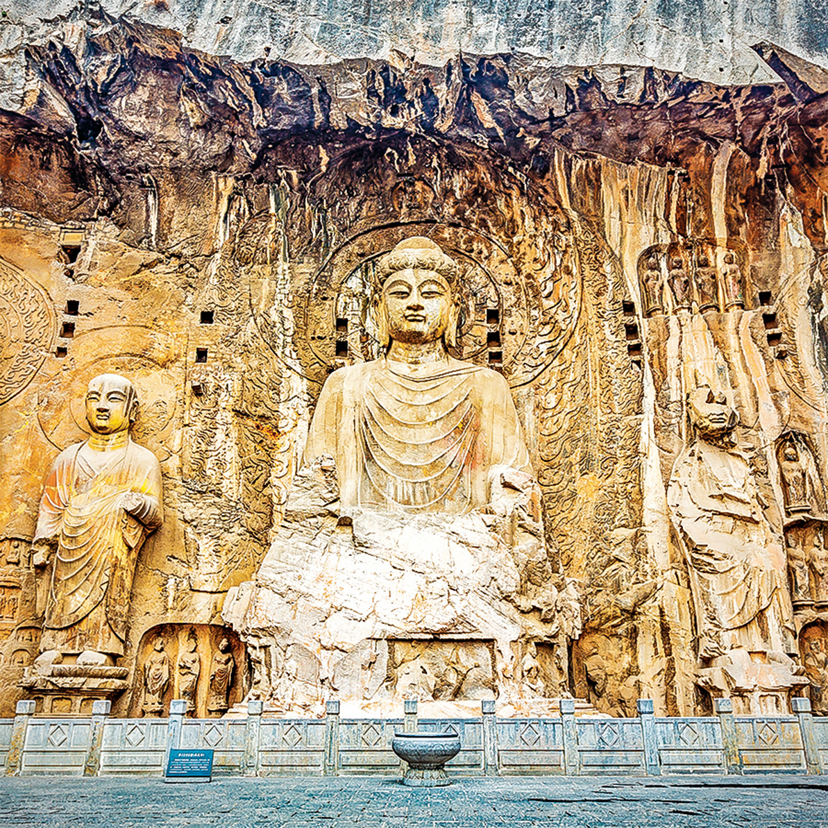 龍門石窟佛像。（Shutterstock）