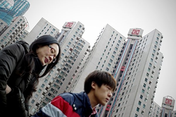 深圳樓市在中共不斷打壓之下成交量大幅下滑。（PHILIPPE LOPEZ/AFP/Getty Images）