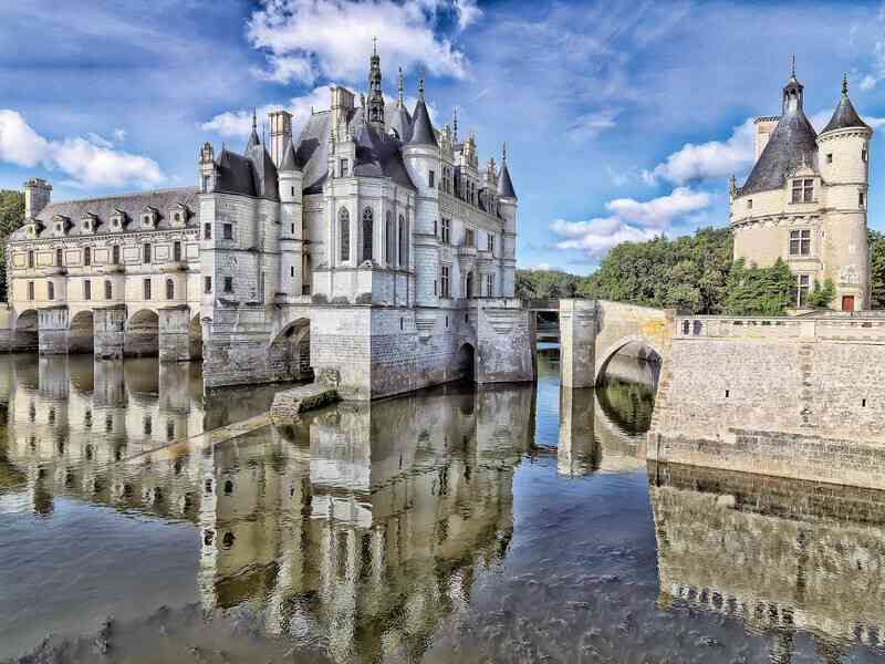 雪儂梭城堡 美麗的水上之城(上)