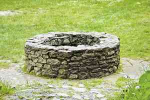 石頭故鄉交響曲──阿嬸家的石井 且聽村人的苦調哀歌