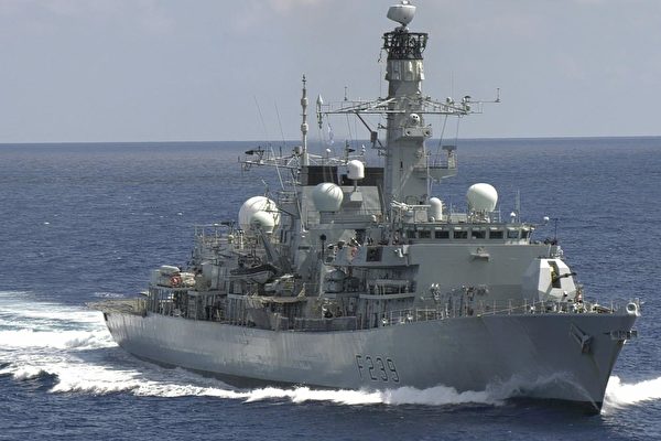 英護衛艦高調通過台海 澳擴建達爾文港部署核潛艇