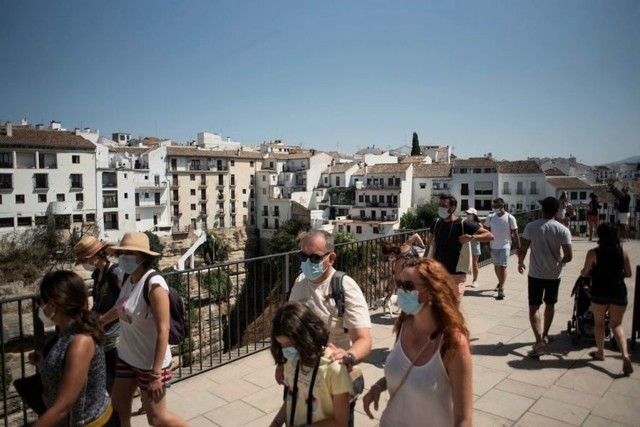 西班牙9月到訪旅客年增311%至469萬人次 約2019年一半
