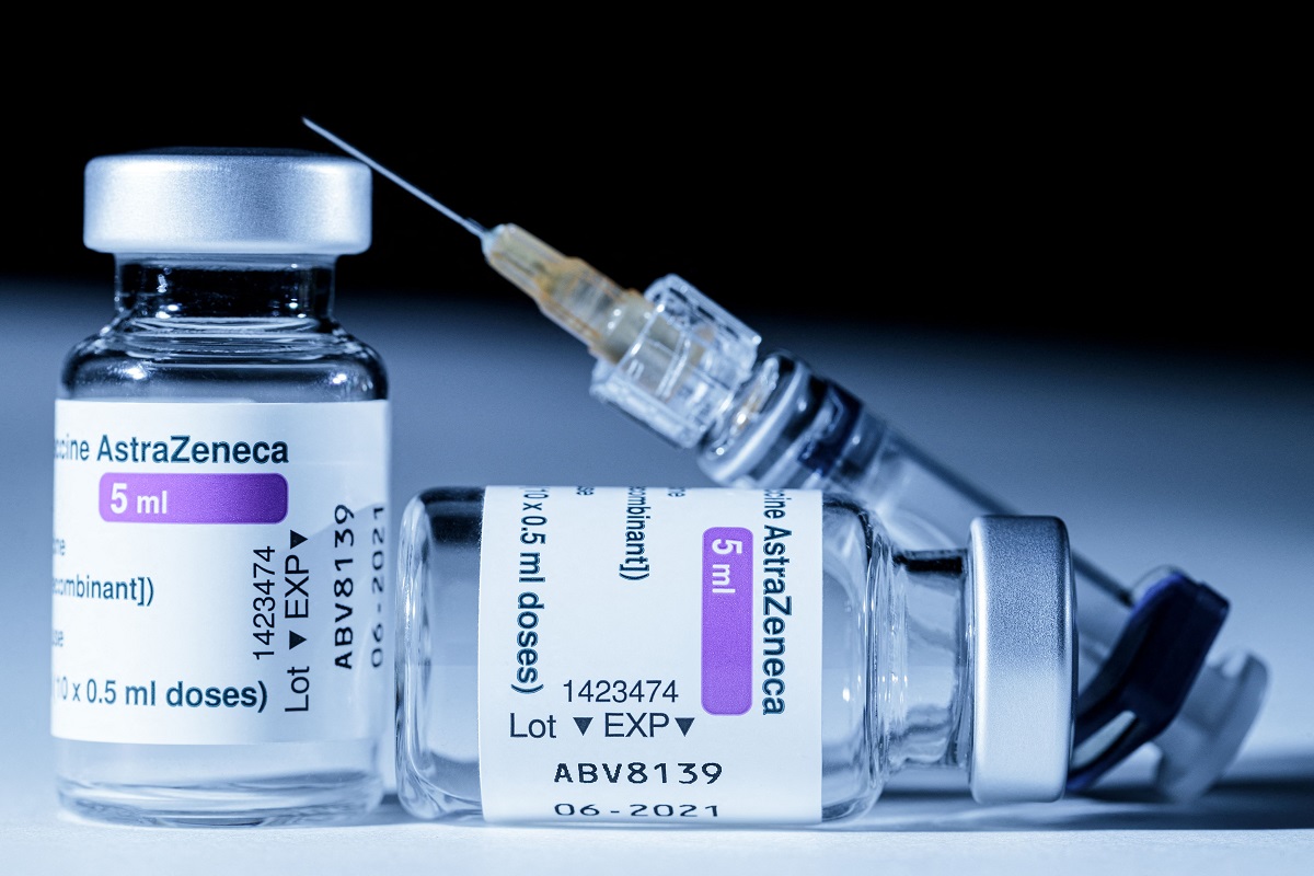 衛生防護中心今日（7日）公布，新增一宗中共病毒（武漢肺炎）輸入確診個案，病人曾在英國接種三劑疫苗。（JOEL SAGET/AFP via Getty Images）