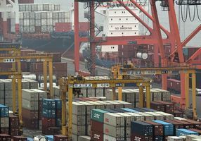 日本10月出口年增9% 原材料進口金額飆升58%