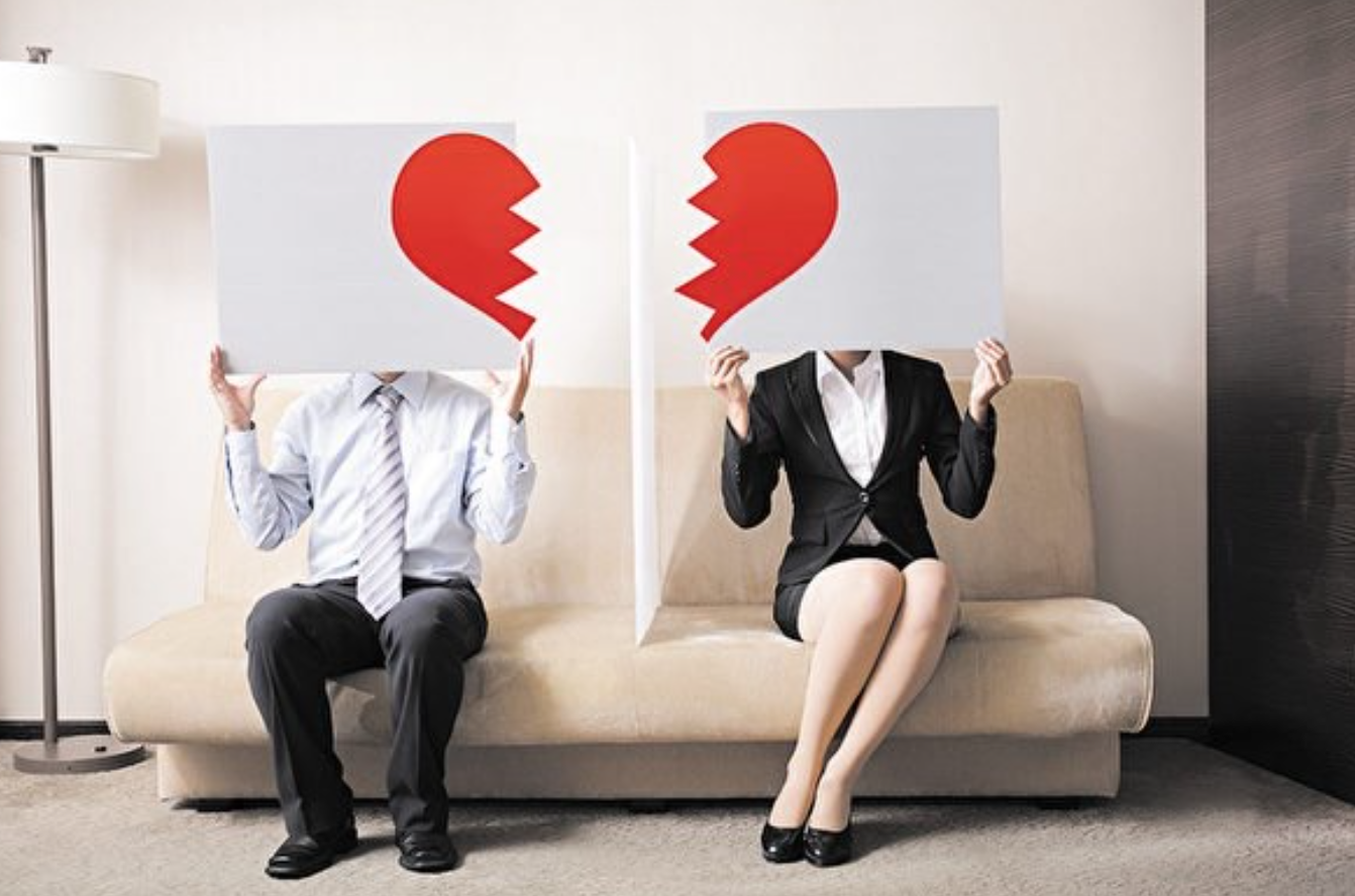 男子報讀情感挽回課程，然後⋯⋯就離婚了。(Shutterstock)