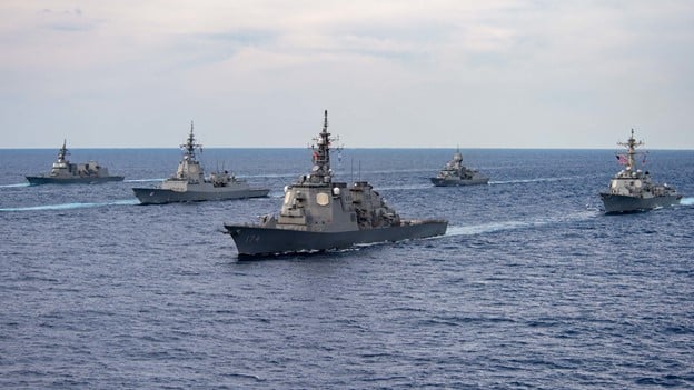 美日澳加德34艘軍艦軍演 分析：封鎖中共潛艦出島鏈