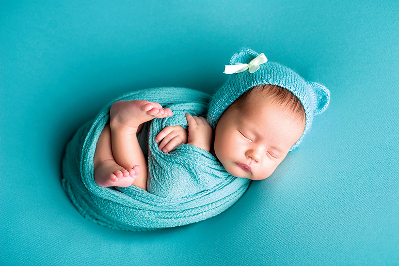 包覆新生兒你做對了嗎？ 方式不當恐致髖關節發育不良