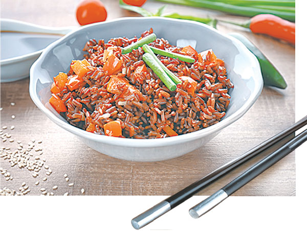 紅米含有豐富的鐵元素。(圖／Shutterstock、龔安妮)