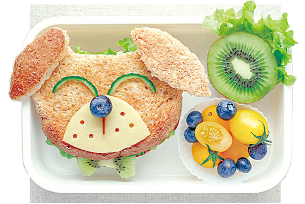將營養的食材做成適合孩子的可愛午餐。(圖／Shutterstock)