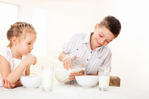研究：學童天天吃早餐 學習能力佳