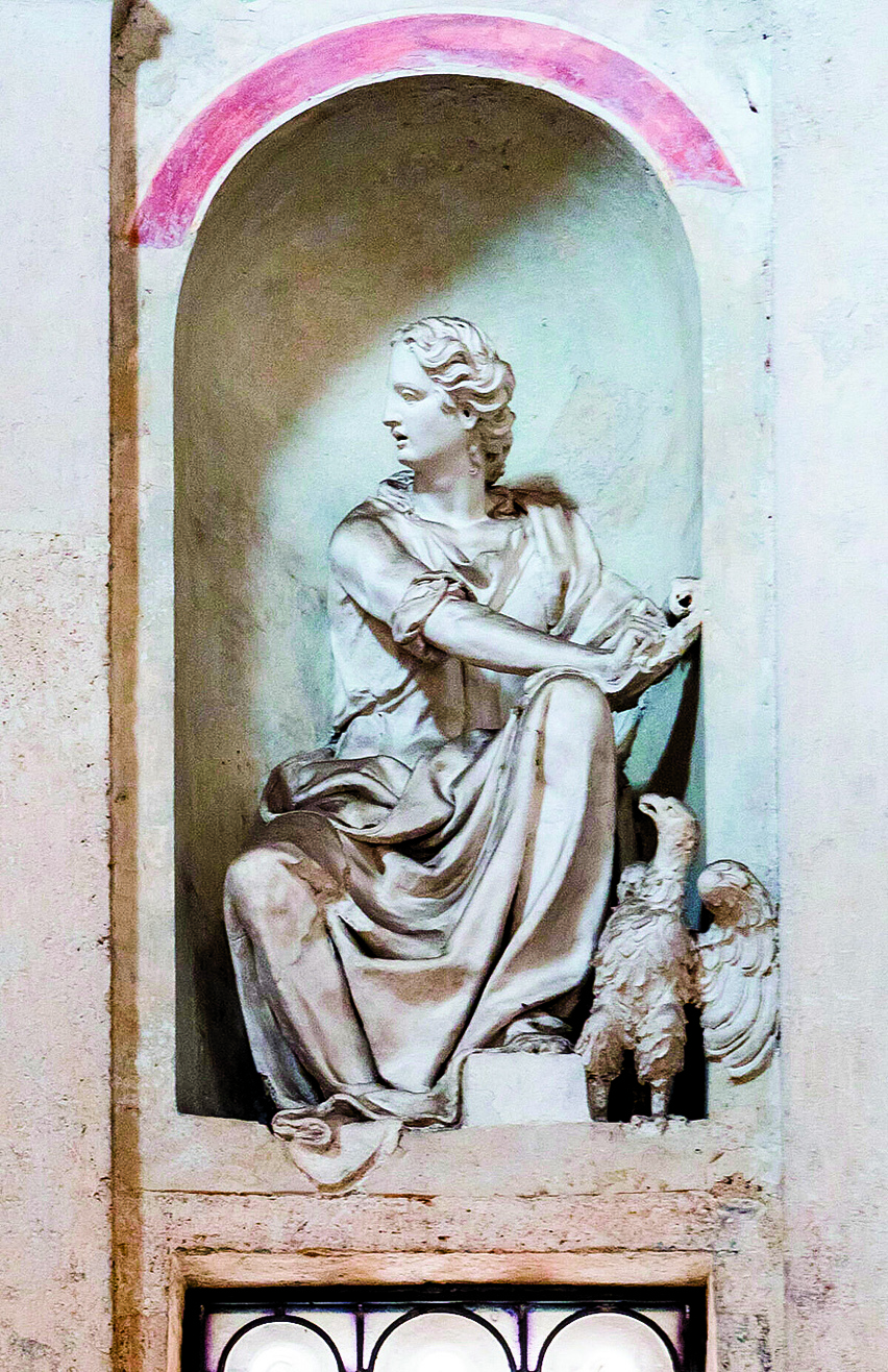 坦比哀多教堂內，福音傳教士聖約翰的雕像。(JTSH26/ CC SA-BY 4.0)
