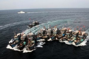 阻大陸漁船越界捕魚 韓海警首次用機槍掃射
