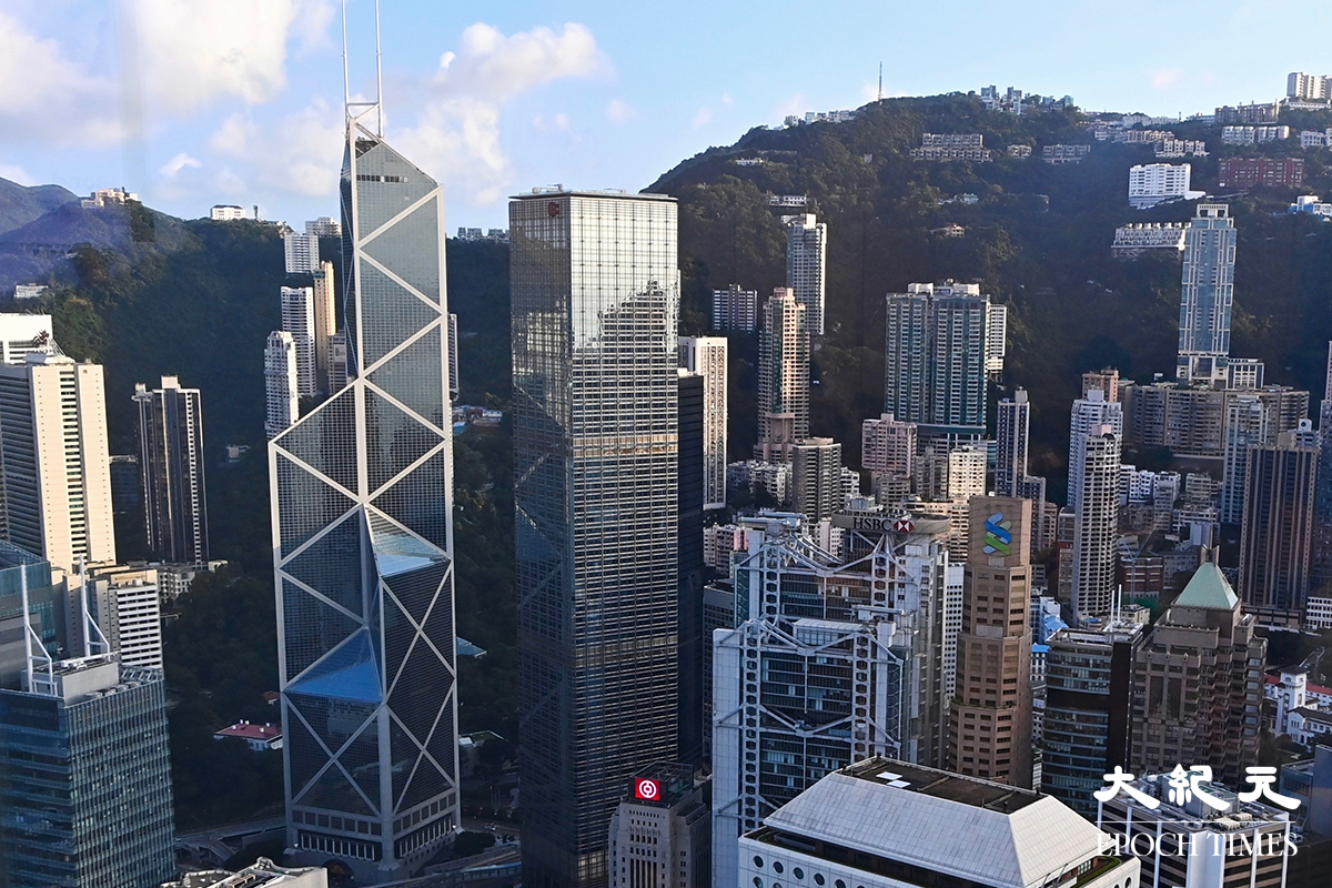 花旗銀行公布「香港千萬富翁調查報告2021」，推算全港有43.4萬擁有千萬港元或以上淨資產的「千萬富翁」，即每13港人中就有1個。資料圖片。（宋碧龍／大紀元）
