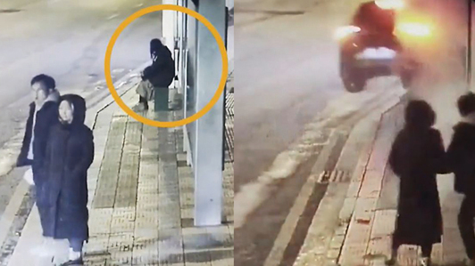 2月20日凌晨，貴陽市一女子坐在巴士站等車，被一輛疾駛而來的越野車撞飛，當場死亡。（影片截圖）