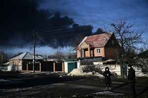 烏克蘭危機｜俄軍入侵並對主要城市進行了攻擊