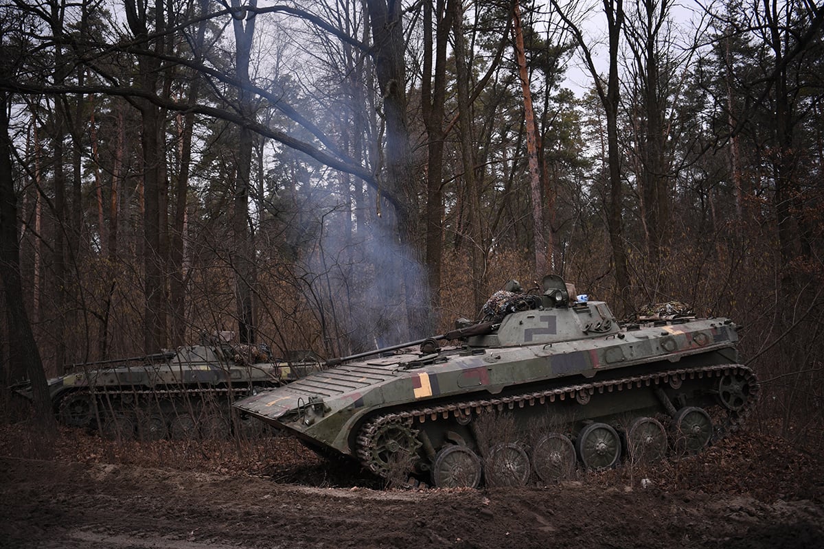 烏克蘭軍方於基輔駐兵。（DANIEL LEAL / AFP）