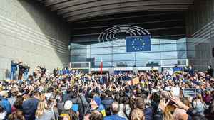 歐議會建議授予烏克蘭  歐盟候選國地位
