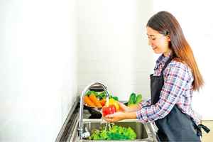 如何洗掉蔬菜殘留農藥？專家分享 ２ 個清洗秘訣