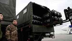 烏克蘭秘密機場運送多國武器