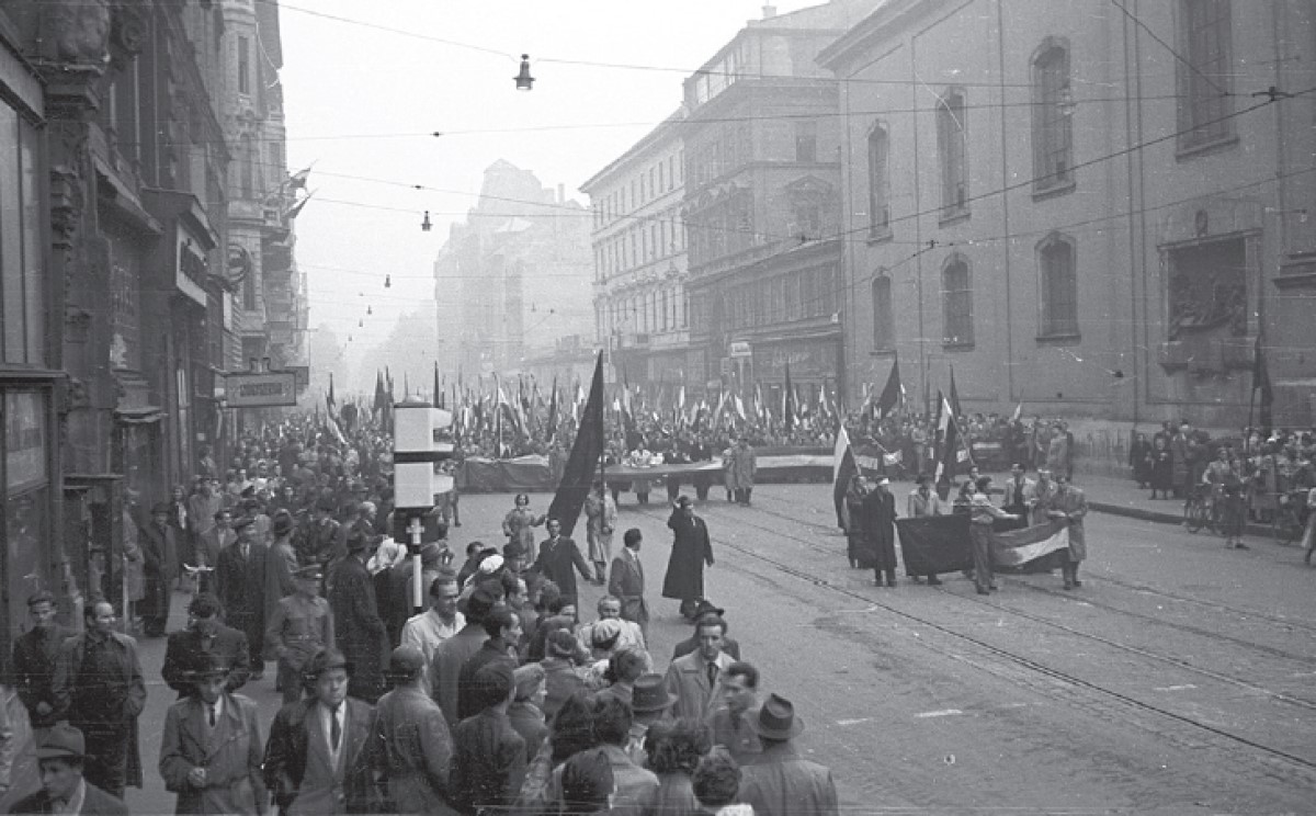 1956年匈牙利革命，蘇聯與匈牙利結下了血仇。（FOTO:FORTEPAN / Nagy Gyula）