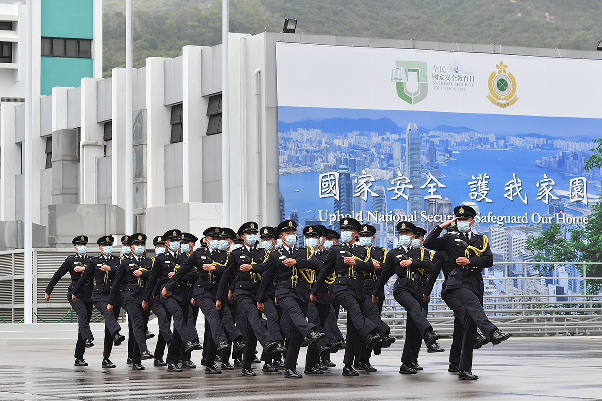 香港海關5月4日宣布全面採用中式步操，今日（5日）有報道引述消息指，各紀律部隊學堂已轉用中文口令及敬禮。（海關網頁）