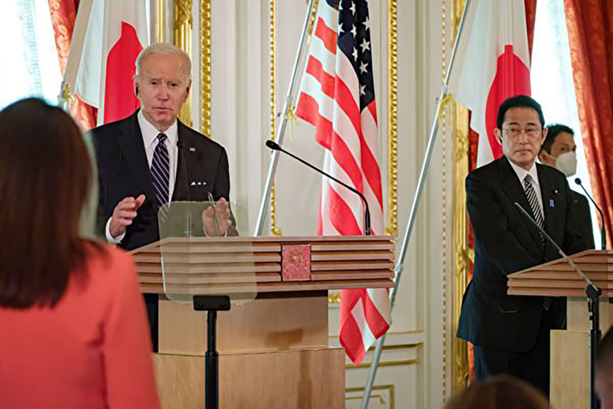 5月23日，在日本東京，美國 總統拜登在與日本首相岸田文雄舉 行的聯合記者會上回答記者提問。 （Getty Images）
