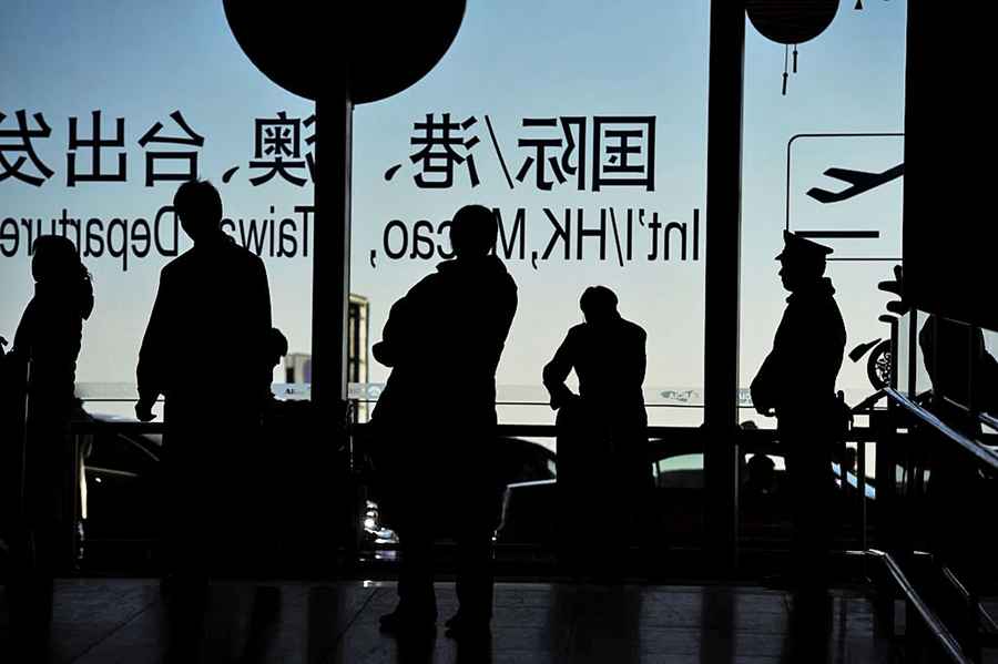 多國關閉北京簽證中心 甚麼訊號？