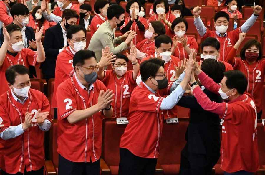 南韓地方選舉右翼大勝 為尹錫悅執政助力