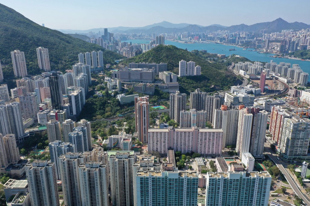 中原城市領先指數CCL今天（10日）公布截至6月5日，香港樓價一周上升0.86%。（PETER PARKS / AFP）