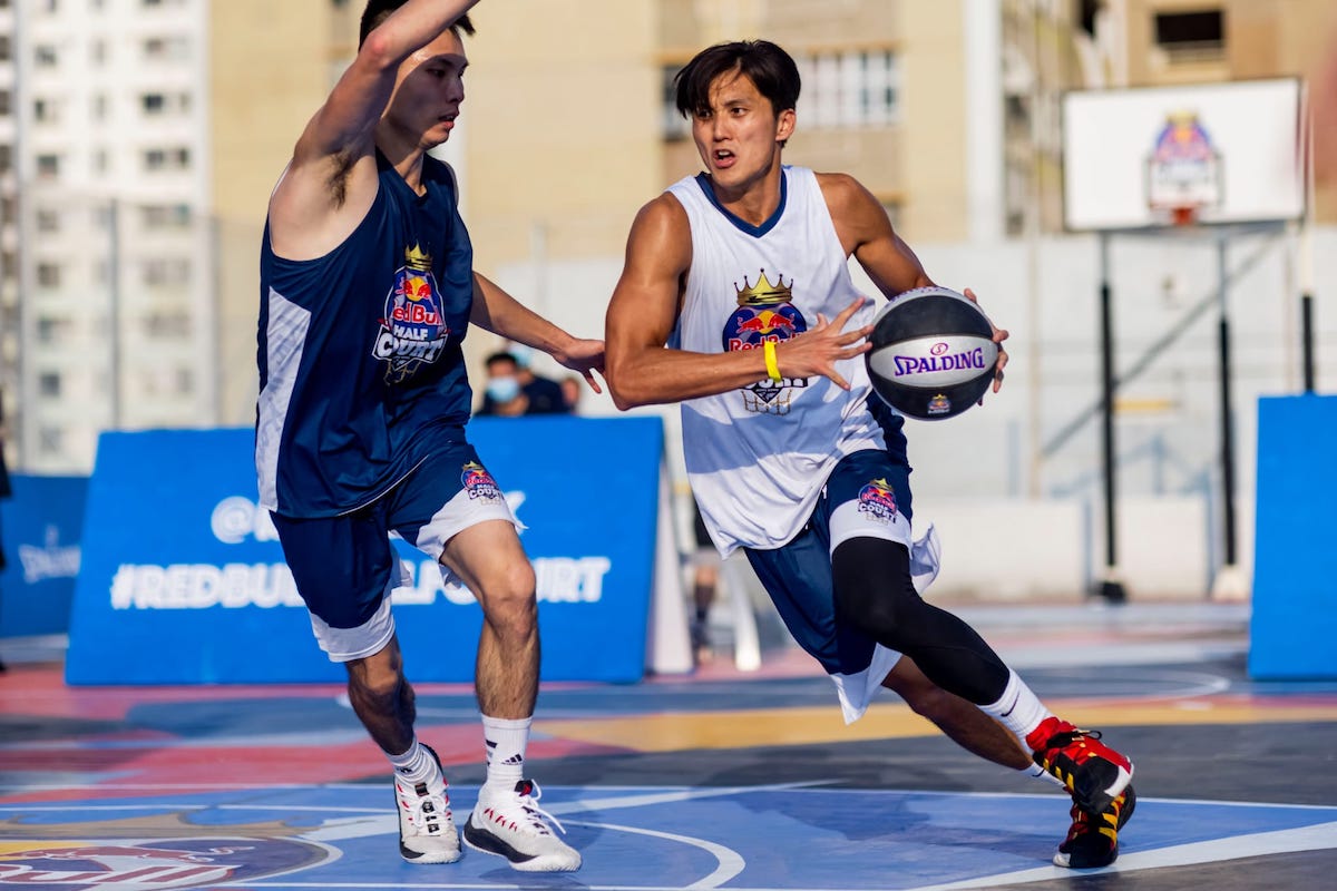 於全球29個國家、地區舉行的「Red Bull Half Court三人籃球賽」，香港區選拔賽即日起可以報名，將於8月舉行。（Red Bull提供）