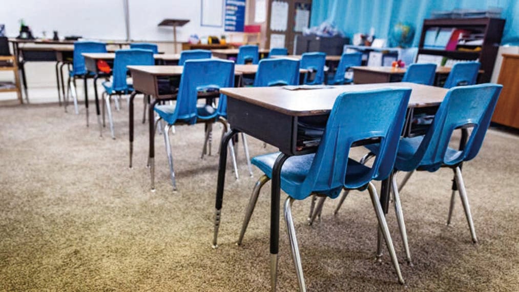 報告：越來越多的K-12 教師被指控性侵兒童
