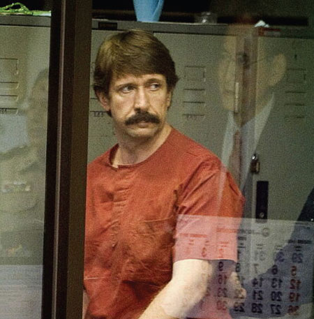 美俄商討換囚  「死亡商人」換女籃明星