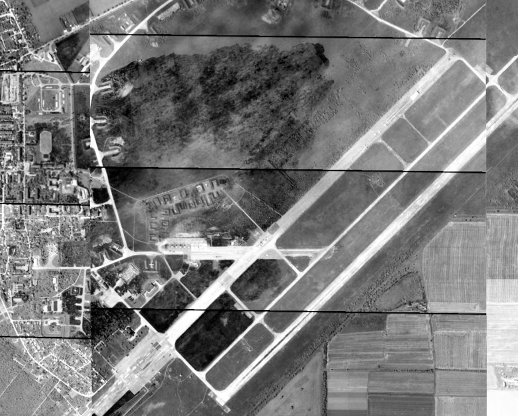 克里米亞薩基空軍基地在2022年8月9日多次爆炸之後的拼接圖像。（Planet (@planet) / Twitter）