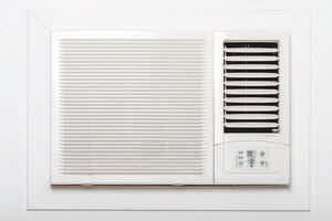 窗型冷氣機發出噪音 該怎麼辦？