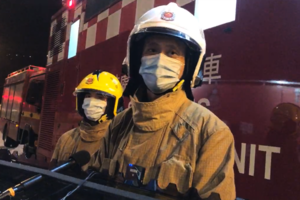西貢鹿尾村三級火 | 消防凌晨零時51分 大致將火救熄後交代詳情