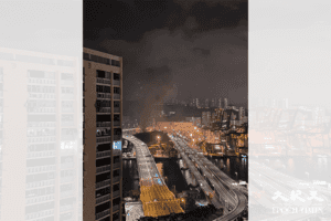 葵涌一號貨櫃碼頭三級火 大量濃煙捲半空遠處可見（影片）