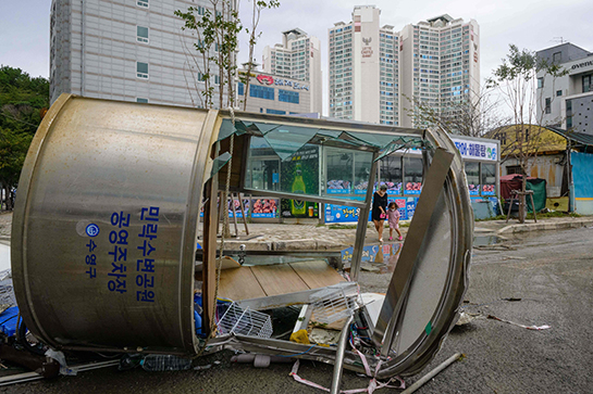 最強颱風軒嵐諾襲南韓 三人死