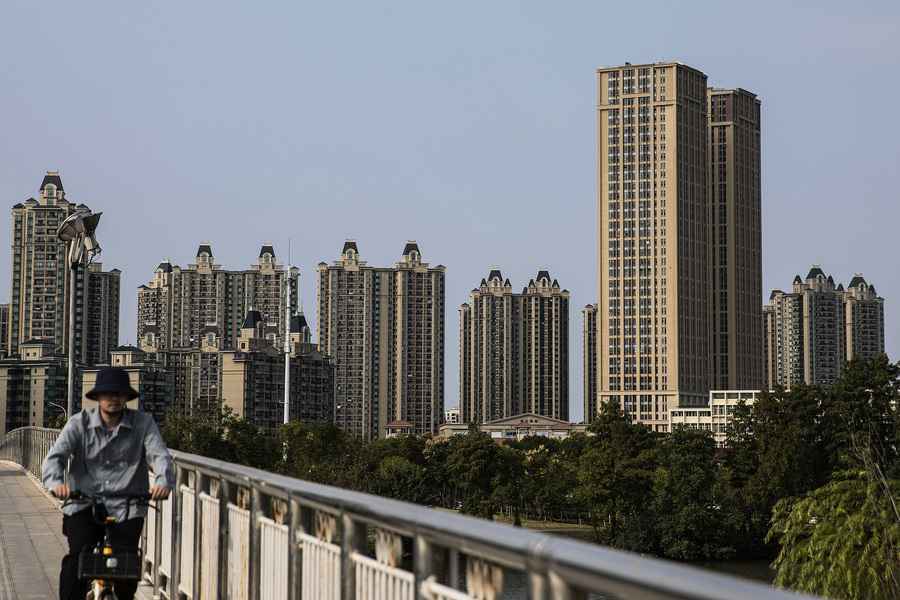 內銀房企壞賬激增 經濟學家 ：開發商融資模式崩潰