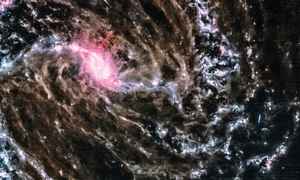 韋伯望遠鏡發布新圖 揭大棒螺旋星系迷人景象