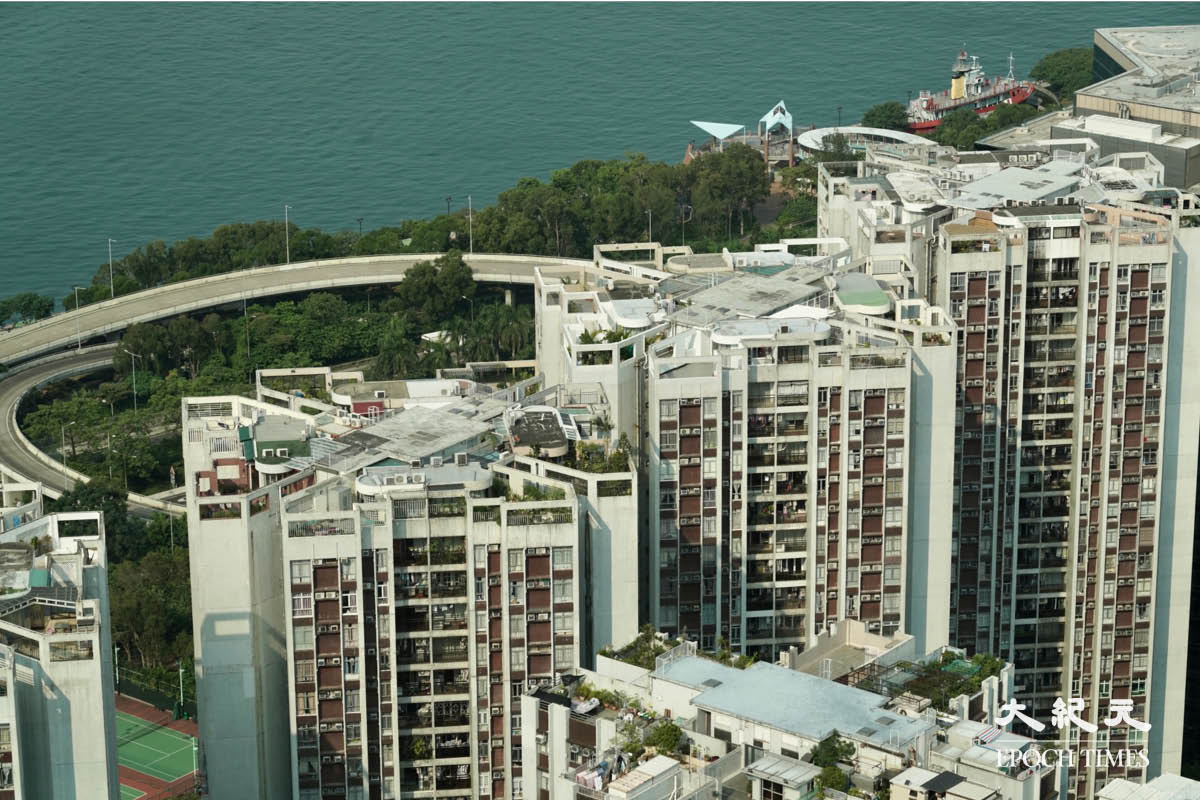 中原城市領先指數CCL今天（17日）公布截至2月12日，香港樓價一周下降0.46%。（余鋼／大紀元）