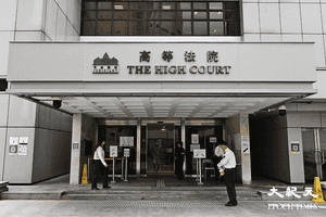 鍾劍華及《立場新聞》遭梁振英控誹謗 法官頒令永久終止聆訊