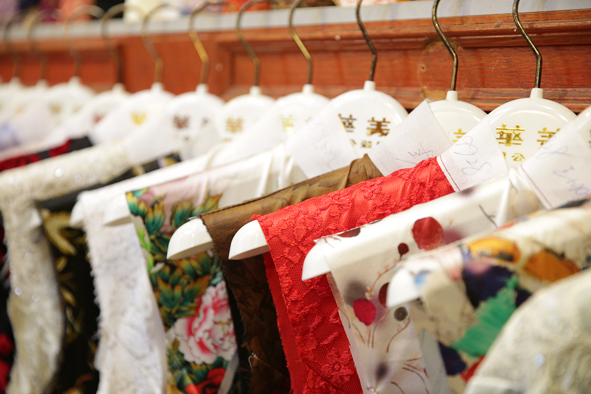 旗袍的起源可以追溯到清朝，直至上世紀二十年代，才在上海的上流社會風行起來，是名媛聚會社交的標準配備服裝。（Sasa提供）