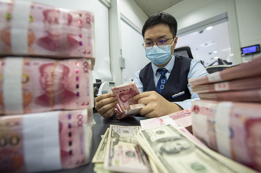 阻人民幣續貶 傳北京下令銀行拋售美元