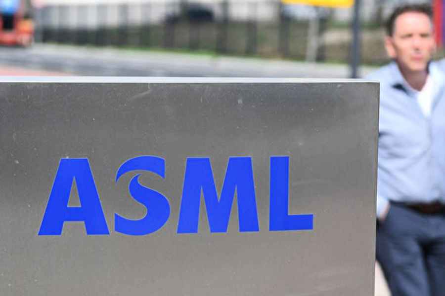 半導體大廠ASML 要求美國員工暫停服務中國客戶