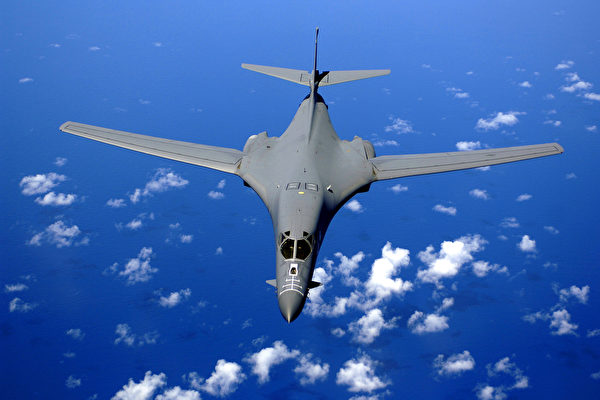 美B-1B轟炸機飛抵關島 韓美逾200戰機將聯演