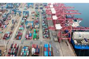 貨櫃海運價續跌 十月航運公司大規模停航