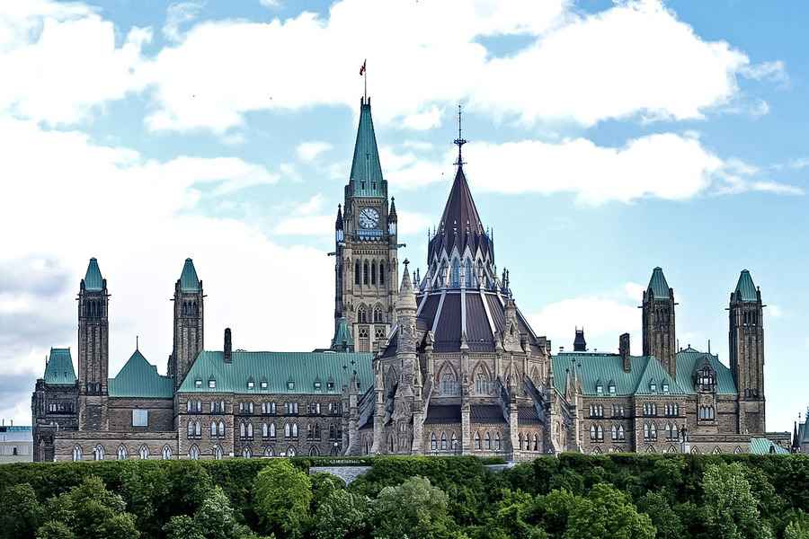 加拿大政府提高外資購買關鍵礦業門檻