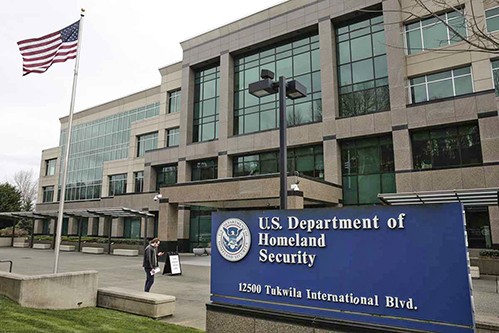 美國國安部被指以反恐名義審查社媒 引發議員關注