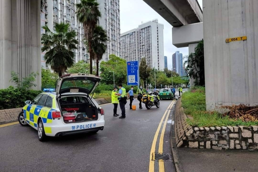 警員事後到場調查。（香港突發報料區圖片）