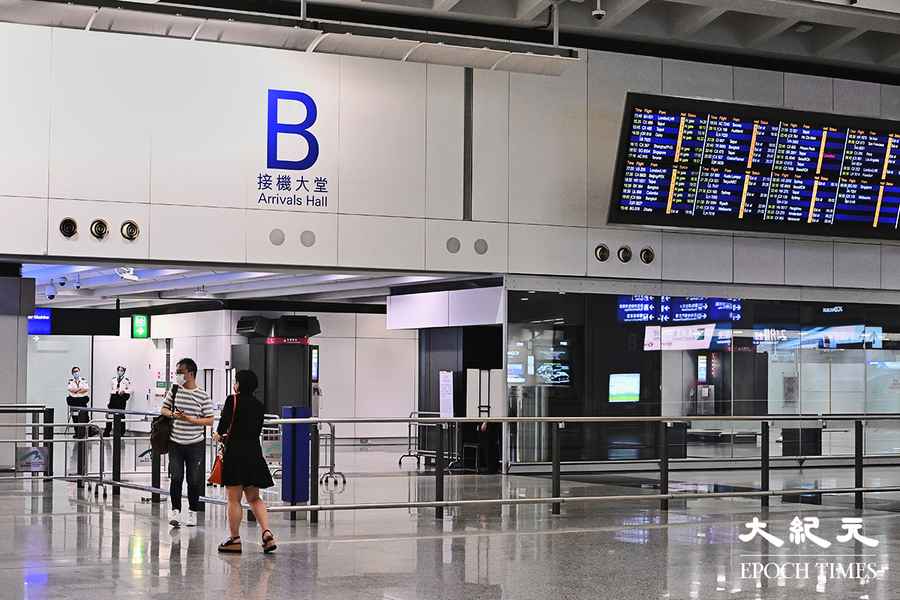 旅客凌晨滯留機場 田北辰：機鐵在尾班機抵達前已開尾班車